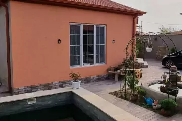 Satılır Bağ Evi Buzovnada 