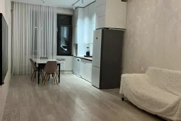 Satılır Yeni Tikili Heydər əliyev Parkıda 