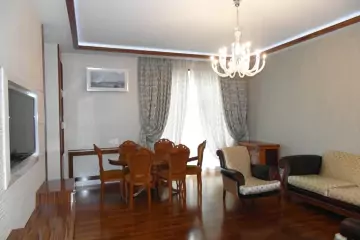 Aylıq Kirayə Yeni Tikili Gənclik Mallda 