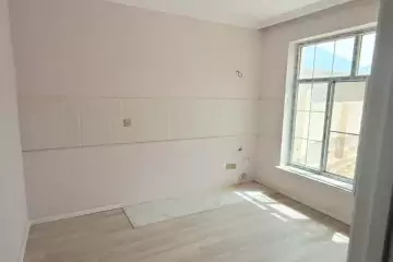 Satılır Həyət Evi Sarayda 