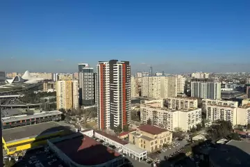 Satılır Yeni Tikili Ağ şəhər Kompleksində 