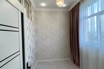 Satılır Yeni Tikili Bakı Kinoteatrıda 