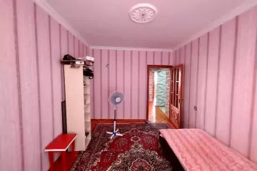 Satılır Köhnə Tikili Bakıxanovda 