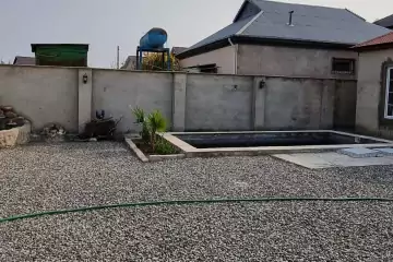 Satılır Bağ Evi Buzovnada 