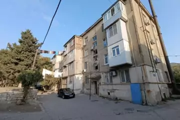 Satılır Köhnə Tikili Fəhlə Prospekti - Rabocidə 