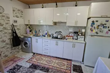 Satılır Həyət Evi Buzovnada 