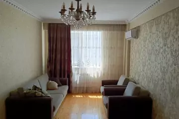 Satılır Yeni Tikili Bakıxanovda 