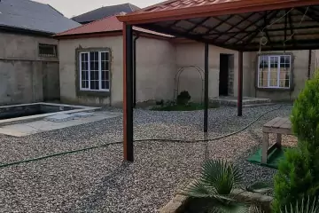 Satılır Bağ Evi Buzovnada 