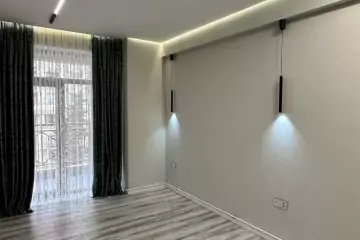 Satılır Yeni Tikili Bakıxanovda 