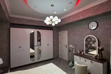 Satılır Yeni Tikili Badamdarda 