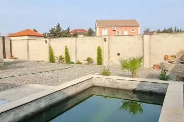 Satılır Bağ Evi Buzovnada 