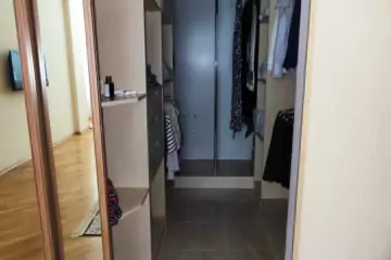 Satılır Yeni Tikili Nəsimi Bazarında 