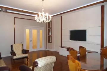 Aylıq Kirayə Yeni Tikili Gənclik Mallda 