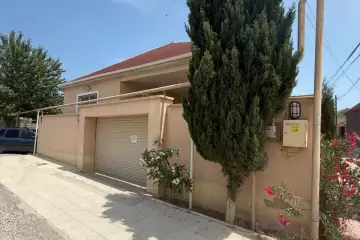 Satılır Həyət Evi Zabrat Qəsəbəsida 