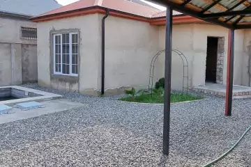 Satılır Bağ Evi Buzovnada 