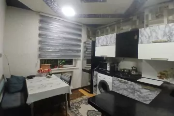 Satılır Yeni Tikili 8-ci Kilometrdə 