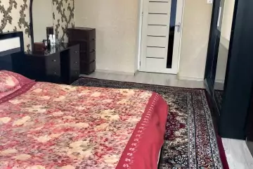 Satılır Köhnə Tikili Fəhlə Prospekti - Rabocidə 