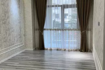 Satılır Yeni Tikili Bakıxanovda 