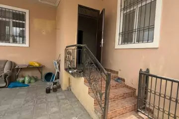 Satılır Həyət Evi Zabrat Qəsəbəsida 