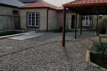 Satılır Bağ Evi Buzovnada 