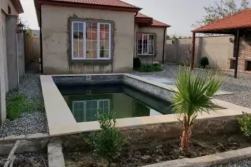 Satılır Bağ Evi Buzovnada 