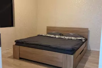 Satılır Yeni Tikili Heydər əliyev Parkıda 