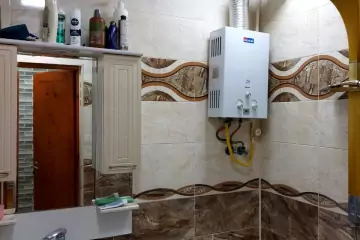 Satılır Köhnə Tikili Bakıxanovda 