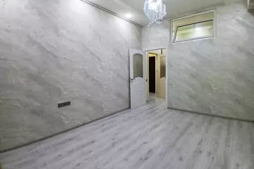 Satılır Yeni Tikili 8-ci Kilometrdə 