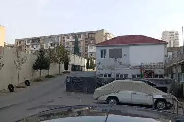 Satılır Obyekt Bakı Kinoteatrıda 