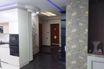 Satılır Yeni Tikili Həzi Aslanovda 