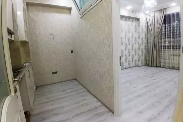 Satılır Yeni Tikili 8-ci Kilometrdə 