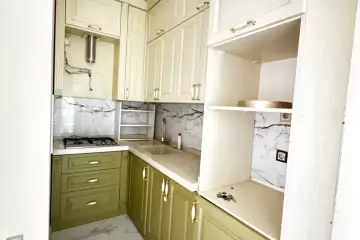 Satılır Yeni Tikili Bakıxanovda 