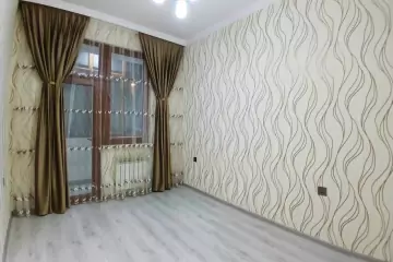 Satılır Yeni Tikili 8-ci Kilometrdə 