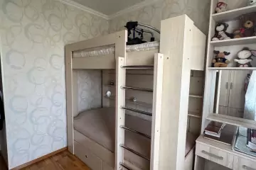 Satılır Köhnə Tikili Bakı Kinoteatrıda 