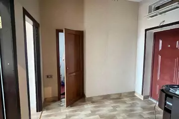 Satılır Yeni Tikili Heydər əliyev Parkıda 