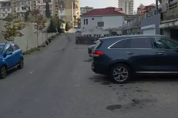 Satılır Obyekt Bakı Kinoteatrıda 