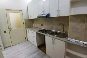 Satılır Yeni Tikili 8-ci Kilometrdə 