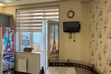 Satılır Yeni Tikili Elmler Akademiyasıda 