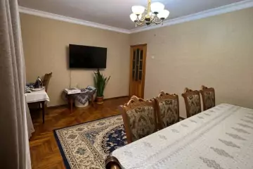 Satılır Köhnə Tikili Ukraniya Dairəsida 