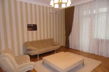 Aylıq Kirayə Yeni Tikili Ağ şəhər Kompleksində 