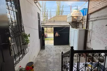 Satılır Həyət Evi Maştağada 