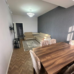Kirayə 3 otaqlı Yeni Tikili 80 m², Yasamal