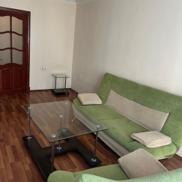 Kirayə 2 otaqlı Köhnə Tikili 40 m², İzmir Parkı
