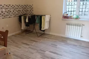 Satılır Həyət Evi Zabrat Qəsəbəsida 