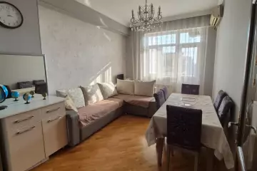 Satılır Yeni Tikili Həzi Aslanovda 