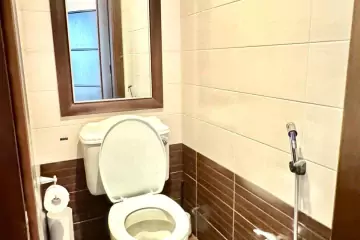 Aylıq Kirayə Köhnə Tikili Mərkəzdə 