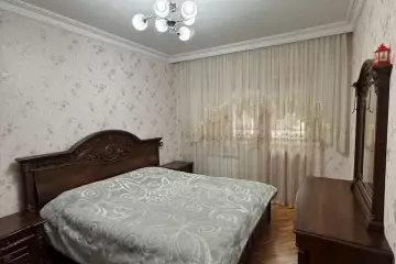 Satılır Köhnə Tikili Gəncə Prospektində 