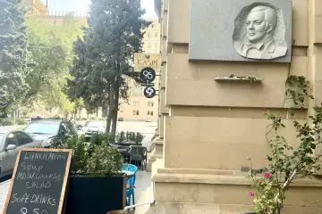 Aylıq Kirayə Köhnə Tikili Mərkəzdə 