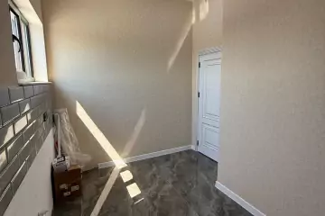 Satılır Yeni Tikili Ukraniya Dairəsida 