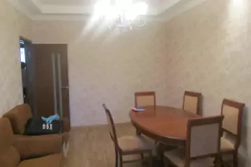 Günlük Kirayə Köhnə Tikili 10-cu Mikrorayonda 